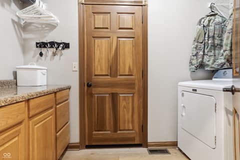 Photo of 450 Jones Place, Martinsville, IN