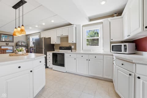 Photo of 450 Jones Place, Martinsville, IN