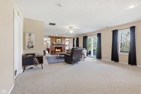 Photo of 450 Jones Place, Martinsville, IN