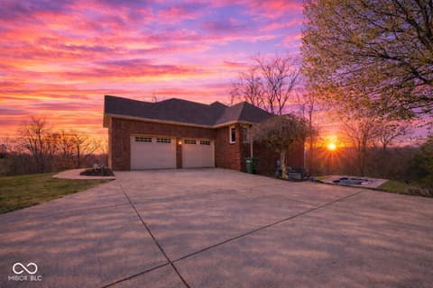 Photo of 450 Jones Place, Martinsville, IN