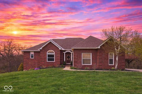 Photo of 450 Jones Place, Martinsville, IN