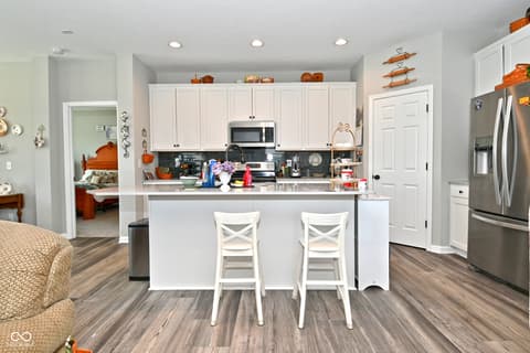 Photo of 6561 Amber Court, Whitestown, IN
