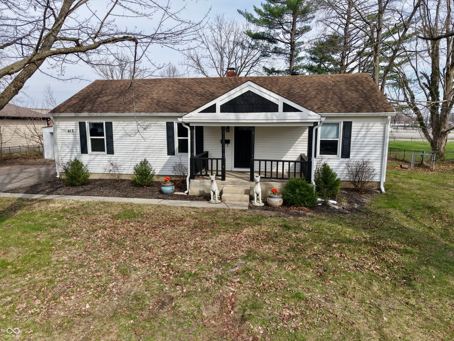 Photo of 413 S Grant Street, Brownsburg, IN