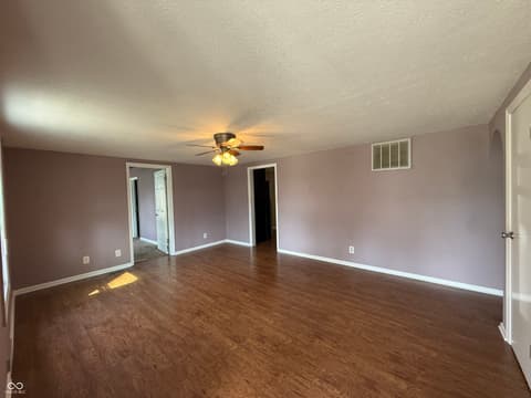 Photo of 413 S Grant Street, Brownsburg, IN
