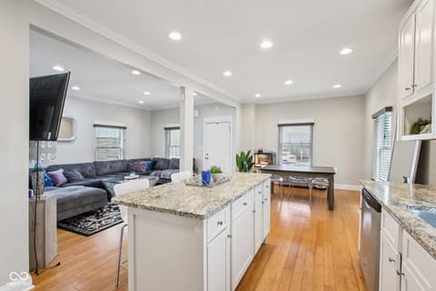 Photo of 142 S 4th Avenue, Beech Grove, IN