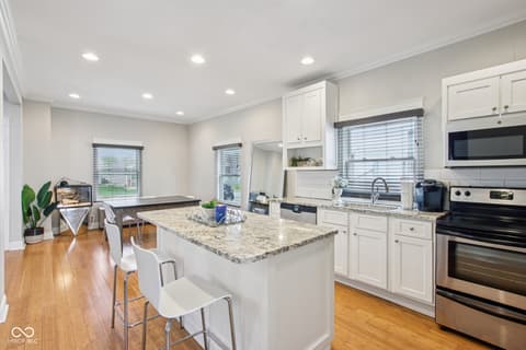 Photo of 142 S 4th Avenue, Beech Grove, IN