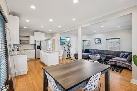 Photo of 142 S 4th Avenue, Beech Grove, IN