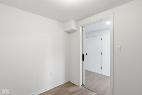 Photo of 980 W Poplar Street, Zionsville, IN