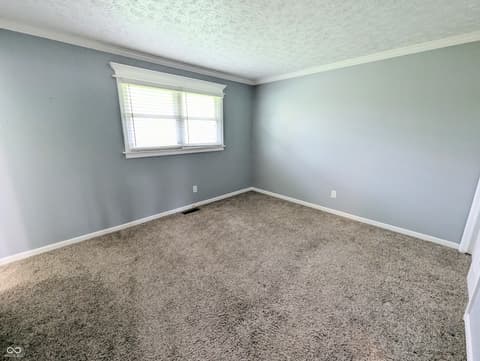 Living room at 9030 N State Highway 3, North Vernon, IN