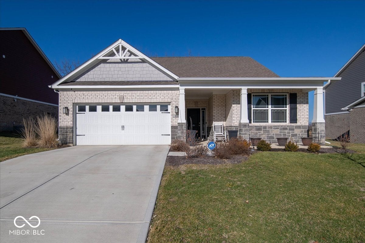 Photo of 896 Booneway Lane, Bargersville, IN