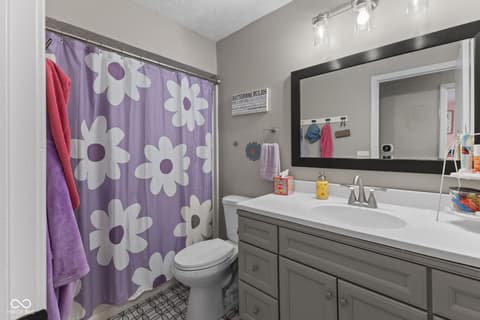 Photo of 801 S Restin Road, Greenwood, IN