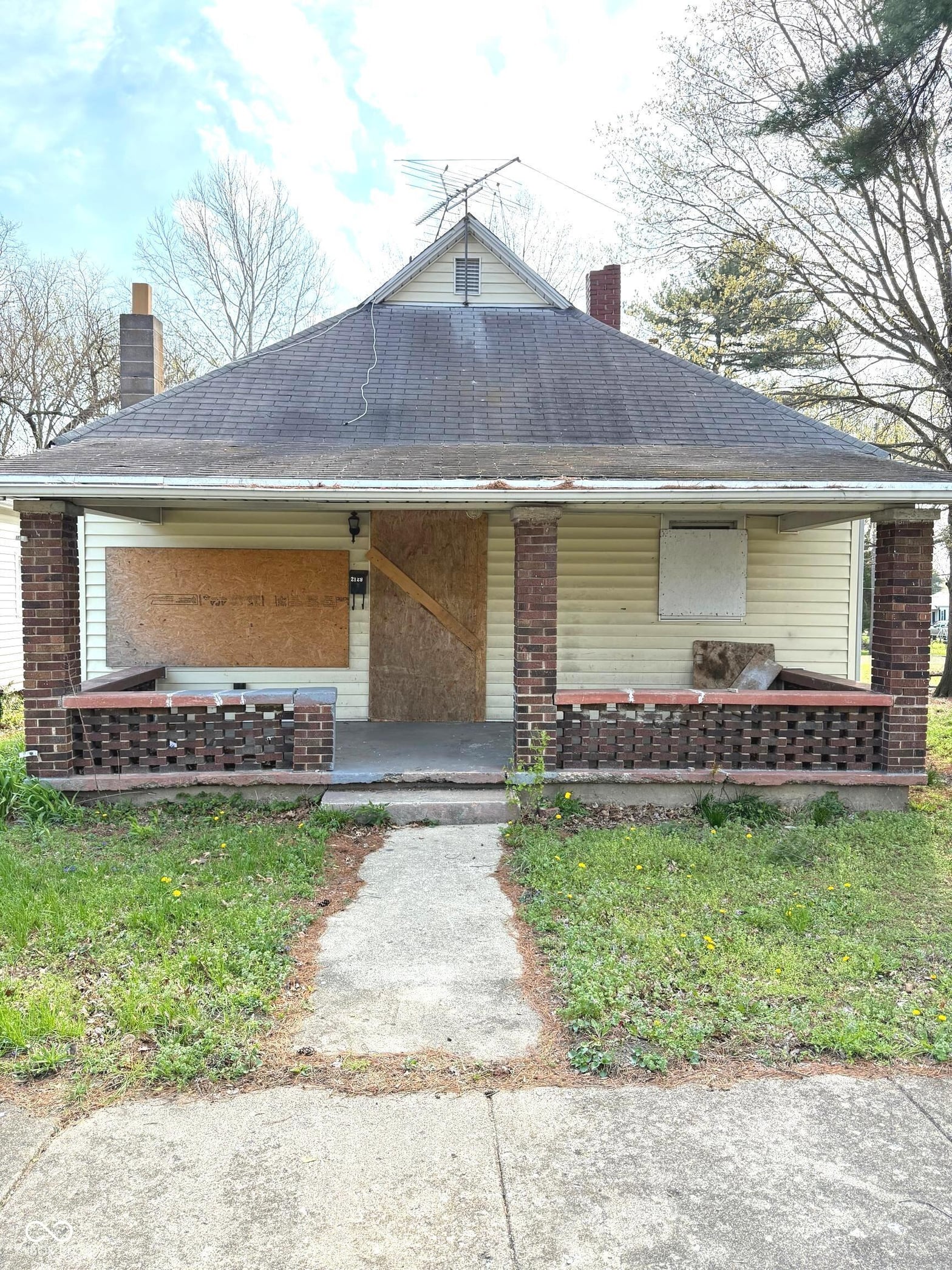 Photo of 2129 N 23rd Street, Terre Haute, IN