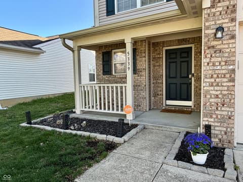 Foyer at 5339 Brassie Drive, Indianapolis, IN