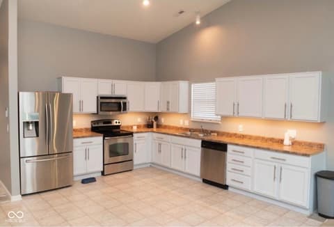Photo of 2287 Rosswood Boulevard, Indianapolis, IN