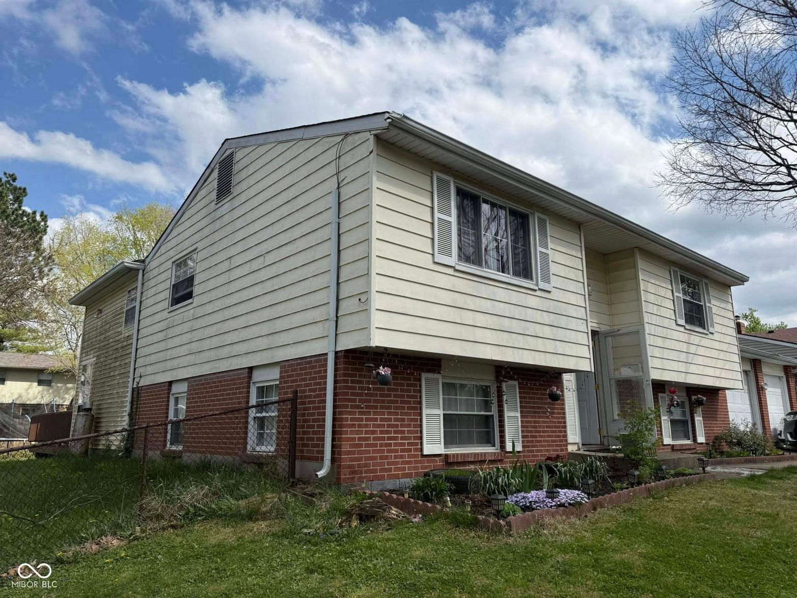 Photo of 7633 Snowflake Drive, Indianapolis, IN