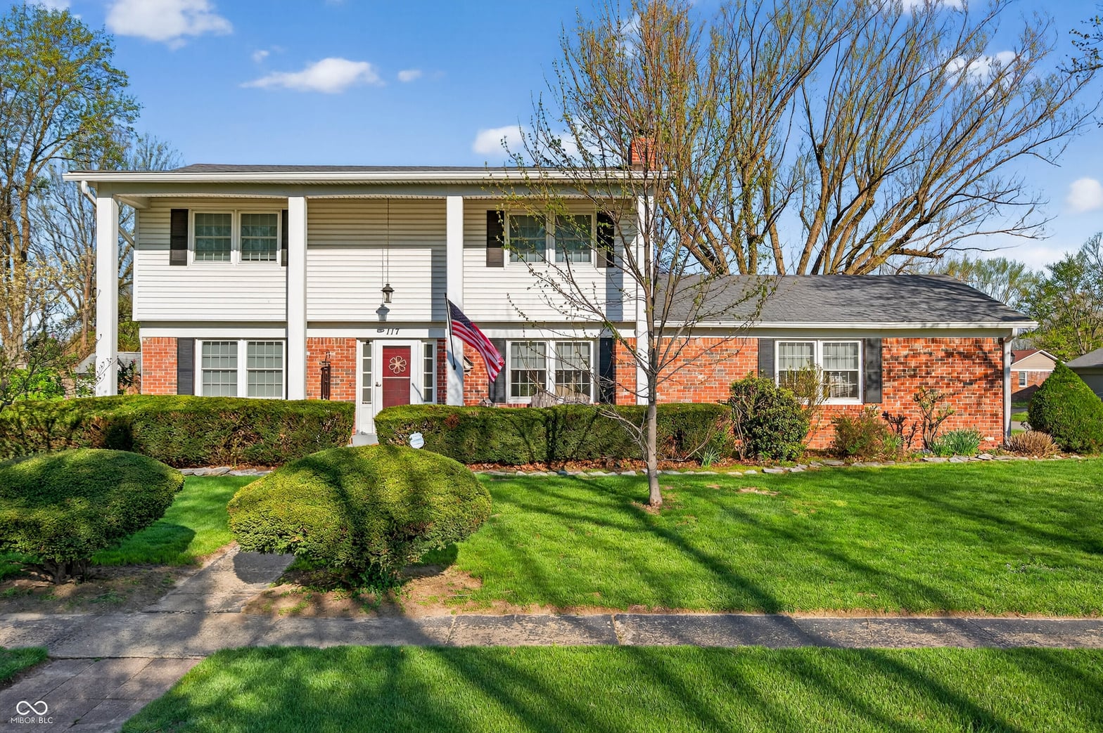 Photo of 117 Lancelot Drive, Franklin, IN