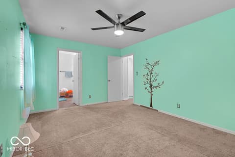 Photo of 387 Pleasantview Boulevard, Greenwood, IN