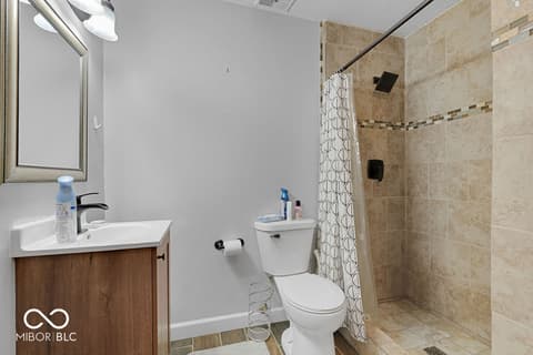 Photo of 387 Pleasantview Boulevard, Greenwood, IN