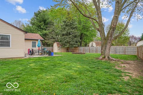 Photo of 387 Pleasantview Boulevard, Greenwood, IN
