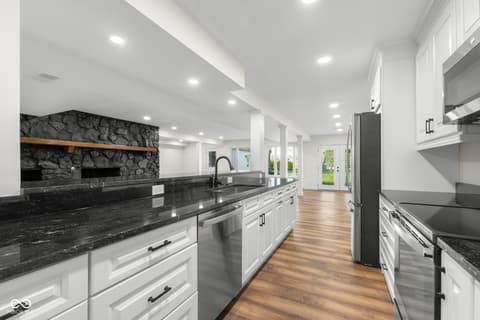Photo of 3532 Shoshonee Drive, Columbus, IN