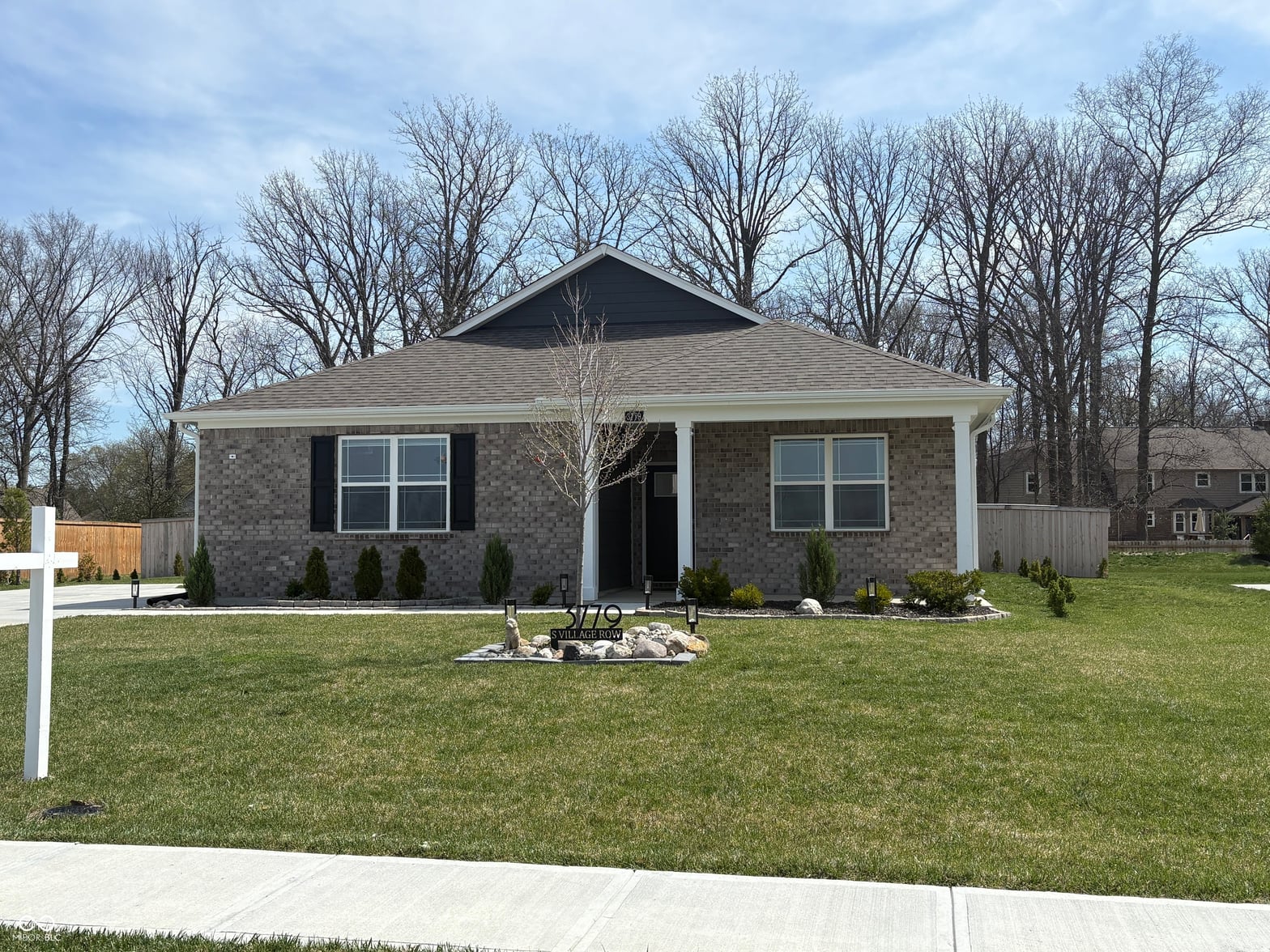 Photo of 3779 S Village Row, New Palestine, IN