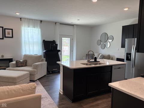 Photo of 3779 S Village Row, New Palestine, IN