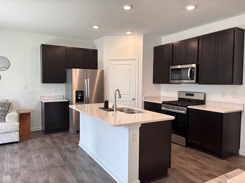 Photo of 3779 S Village Row, New Palestine, IN