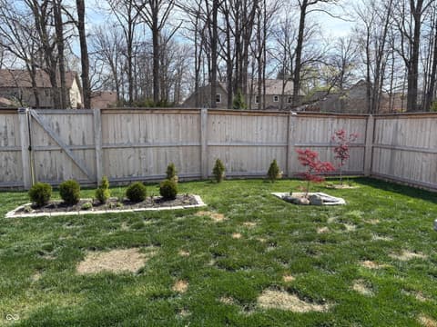 Photo of 3779 S Village Row, New Palestine, IN
