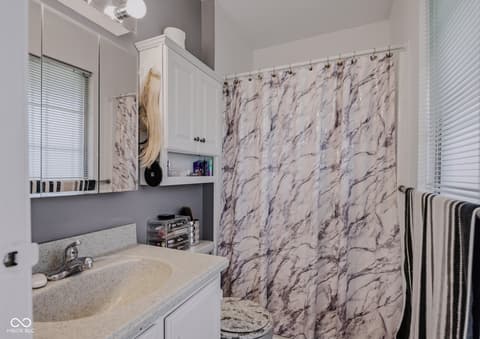 Photo of 5240 Vinewood Court, Columbus, IN