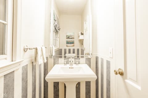 Photo of 7754 N Whittier Place, Indianapolis, IN