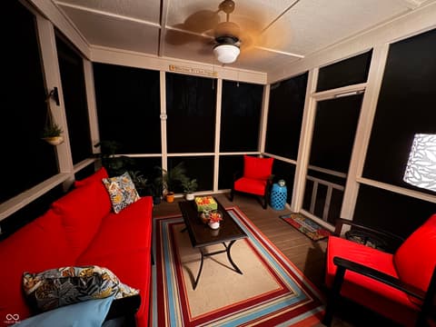 Bonus room at 7398 Dunmore Point, Noblesville, IN
