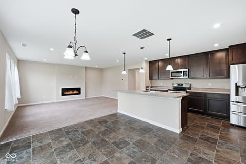 Photo of 610 Atlas Drive, Lebanon, IN
