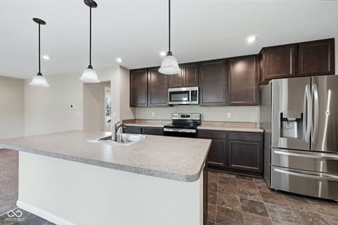 Photo of 610 Atlas Drive, Lebanon, IN