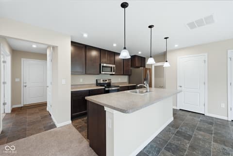 Photo of 610 Atlas Drive, Lebanon, IN