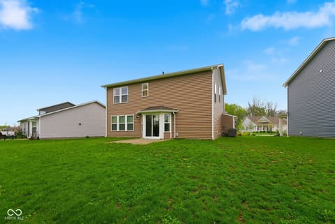 Photo of 610 Atlas Drive, Lebanon, IN