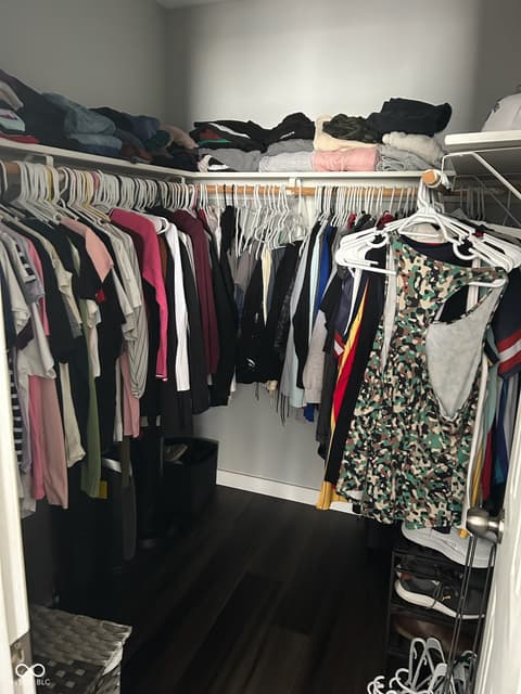 Walk In Closets — 932 Stave Oak Drive, Beech Grove, IN