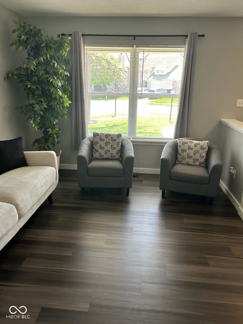 Living room at 932 Stave Oak Drive, Beech Grove, IN