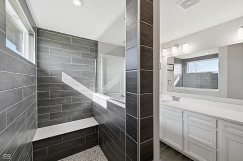 Photo of 4955 Oak Hill Drive, Lebanon, IN