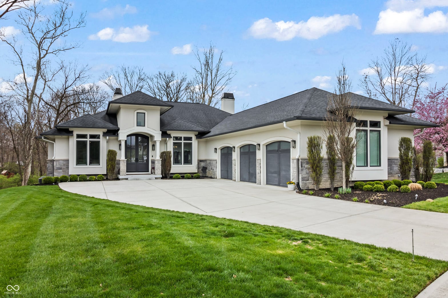 Front exterior at 6725 Royal Oakland Way, Indianapolis, IN