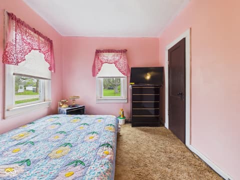 Photo of 2103 E Yale Avenue, Muncie, IN