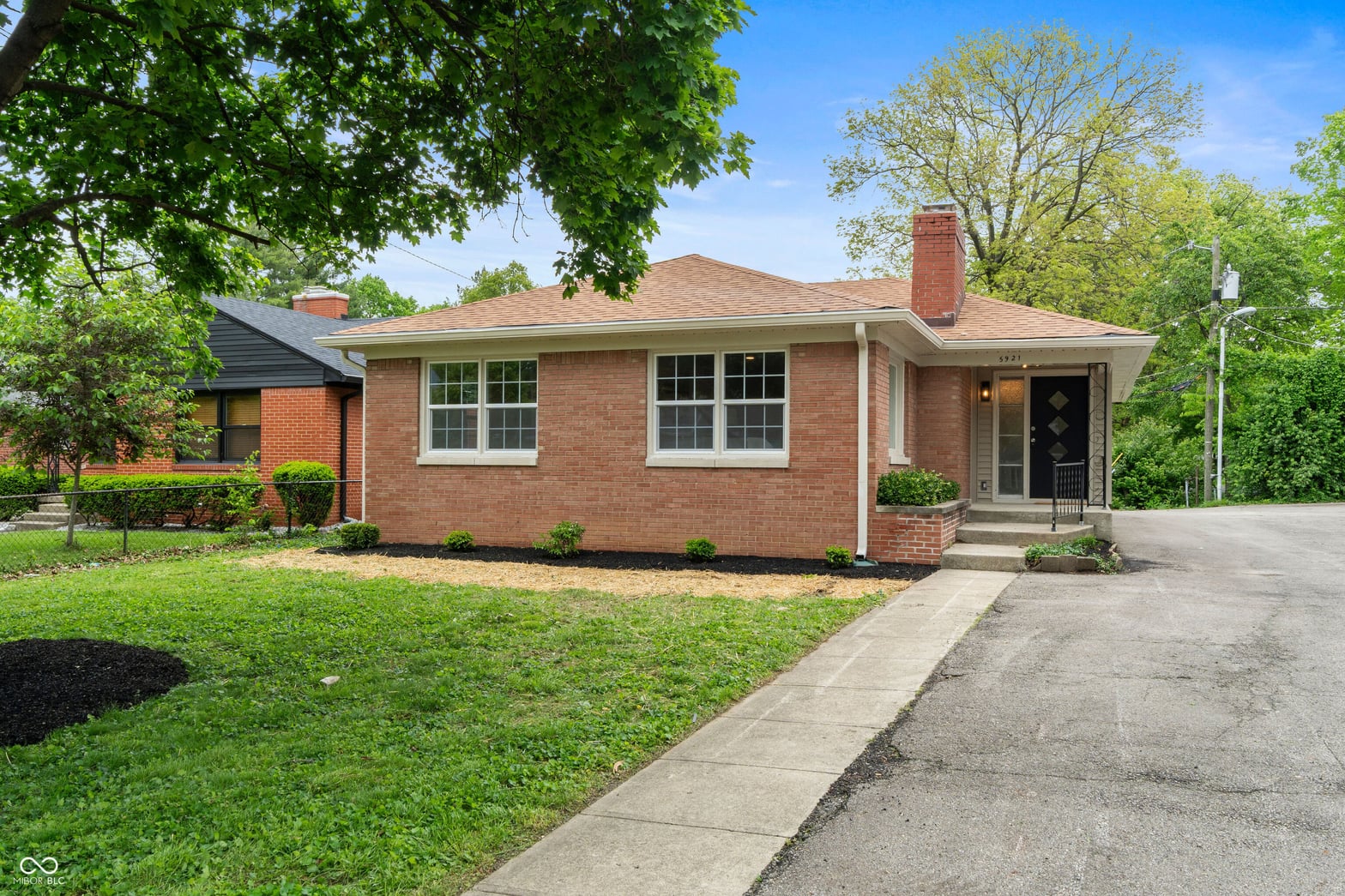 Photo of 5921 Carrollton Avenue, Indianapolis, IN