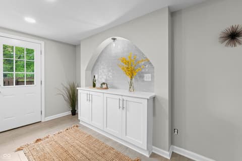Photo of 5921 Carrollton Avenue, Indianapolis, IN
