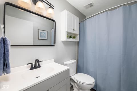 Photo of 7945 Benjamin Drive, Indianapolis, IN