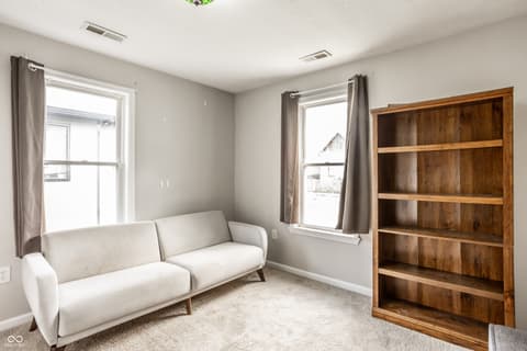Photo of 924 Saint Peter Street, Indianapolis, IN
