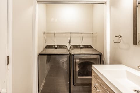 Photo of 924 Saint Peter Street, Indianapolis, IN