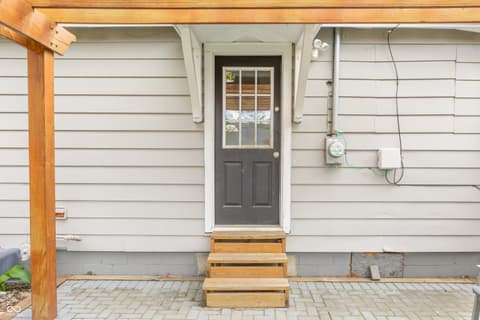 Photo of 924 Saint Peter Street, Indianapolis, IN
