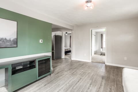 Photo of 924 Saint Peter Street, Indianapolis, IN