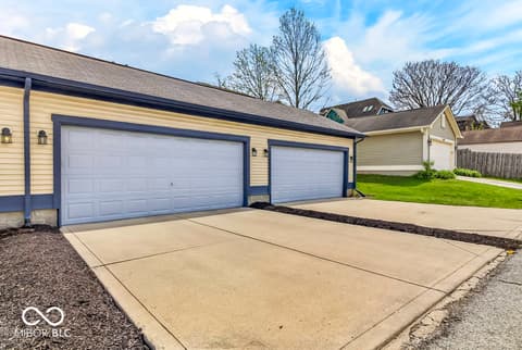 Garage at 2258 Central Avenue, Indianapolis, IN