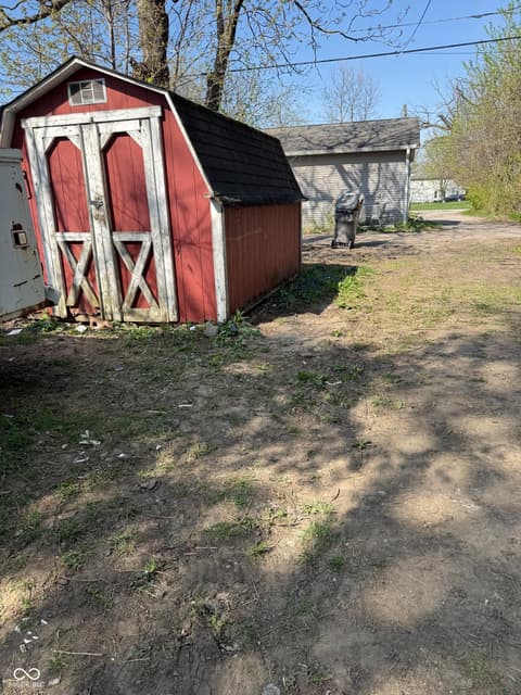 Photo of 426 Leeds Avenue, Indianapolis, IN