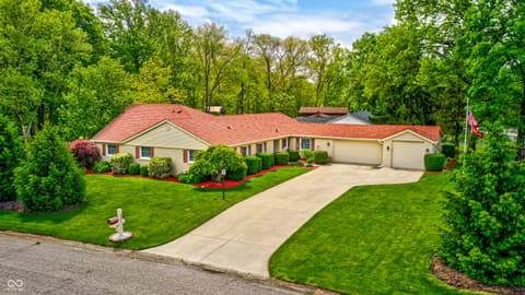 8005 Hilltop Lane